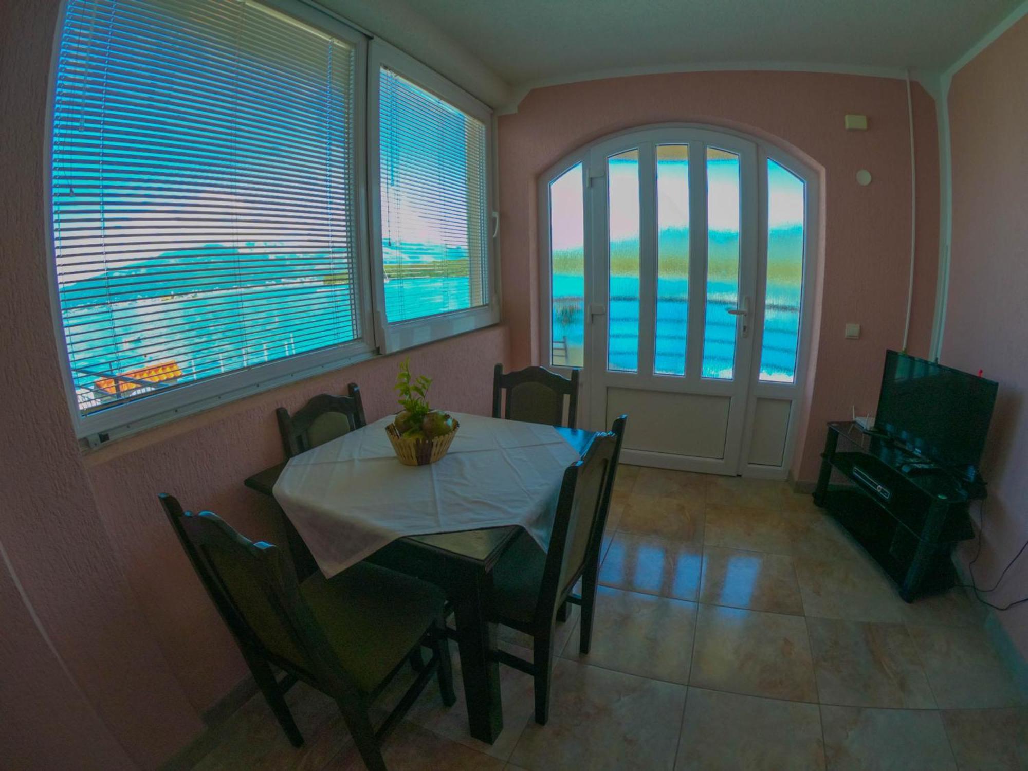 Porto Del Sole Apartments Τίβατ Εξωτερικό φωτογραφία