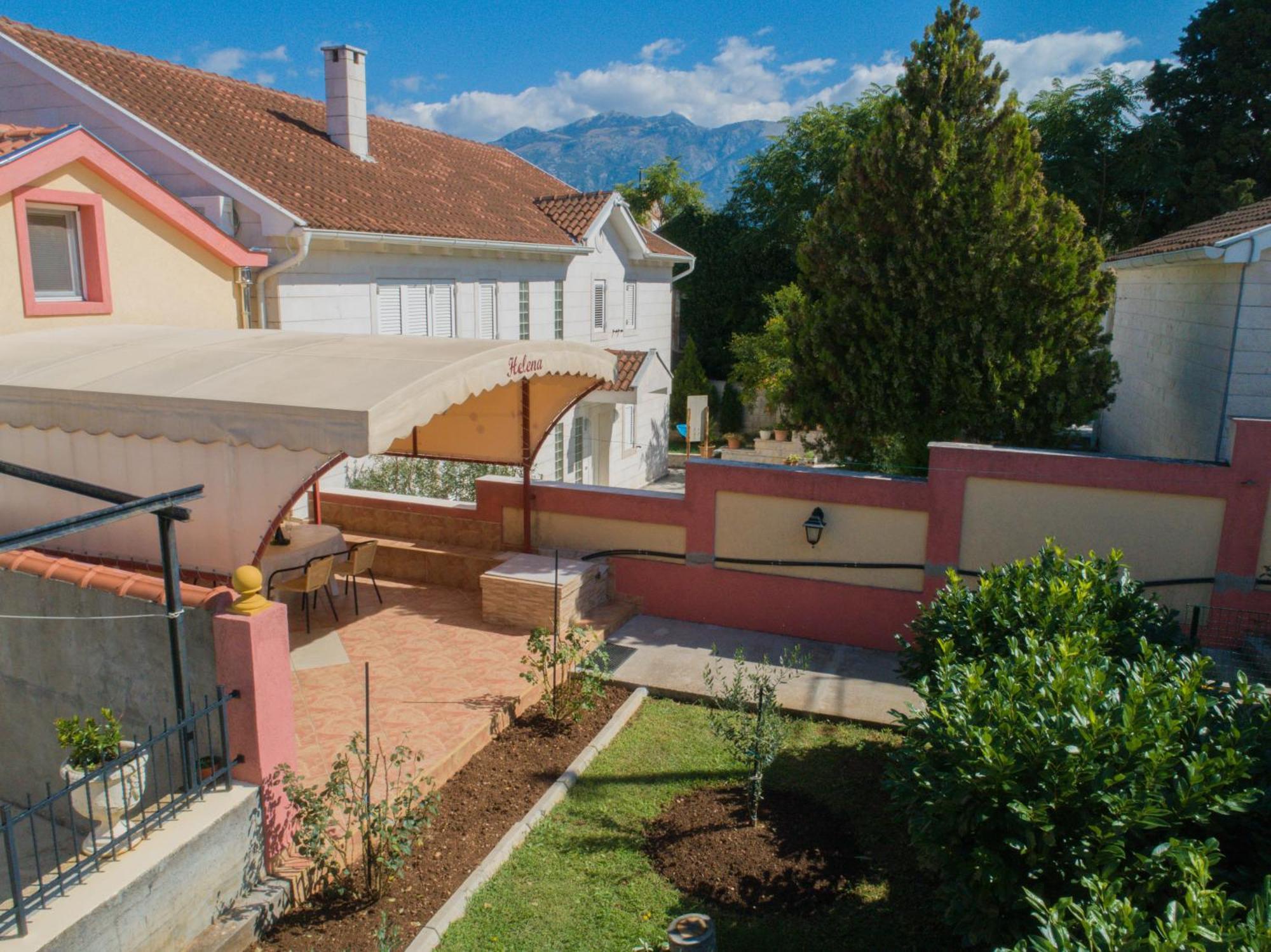 Porto Del Sole Apartments Τίβατ Εξωτερικό φωτογραφία