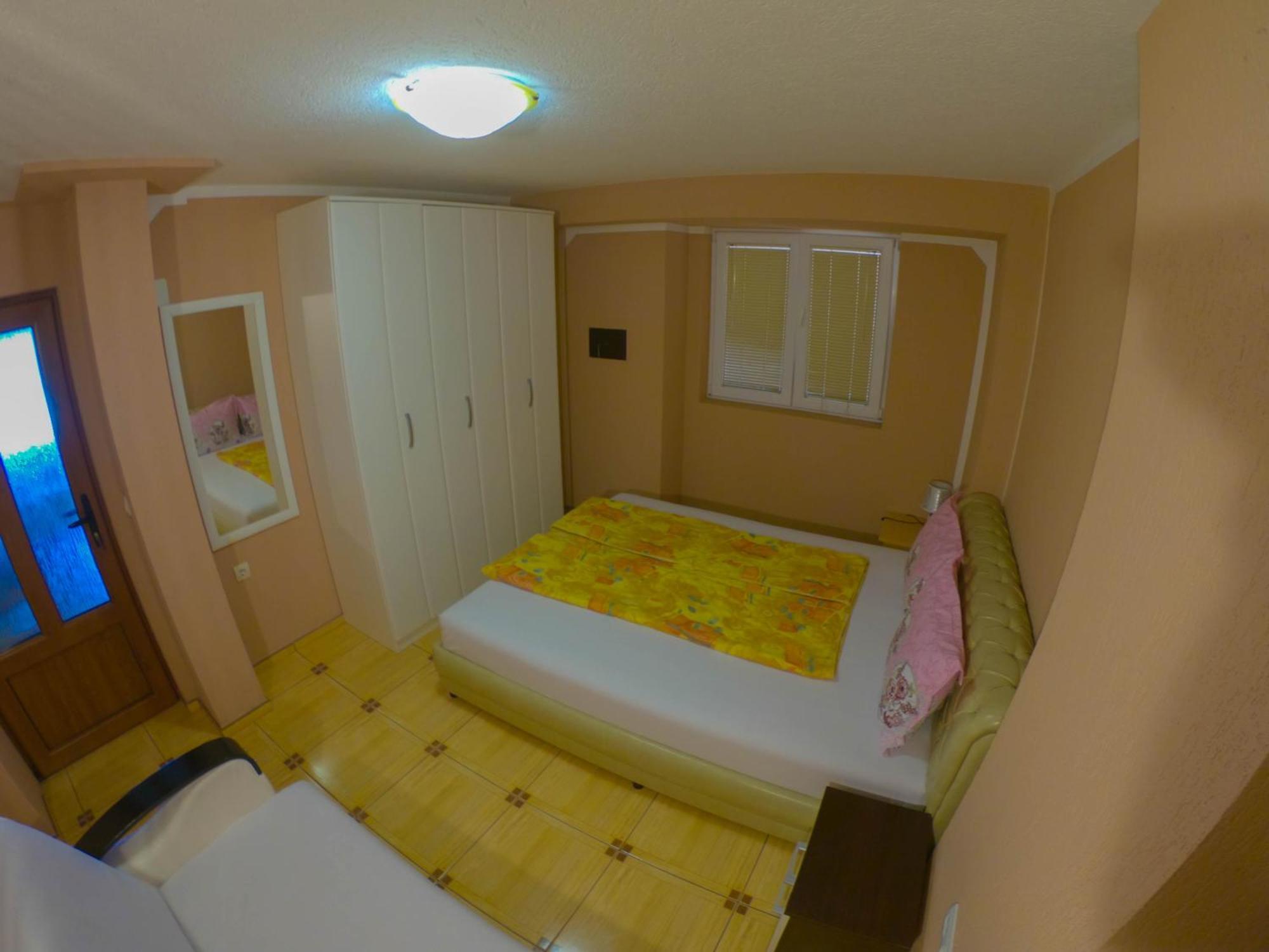 Porto Del Sole Apartments Τίβατ Εξωτερικό φωτογραφία