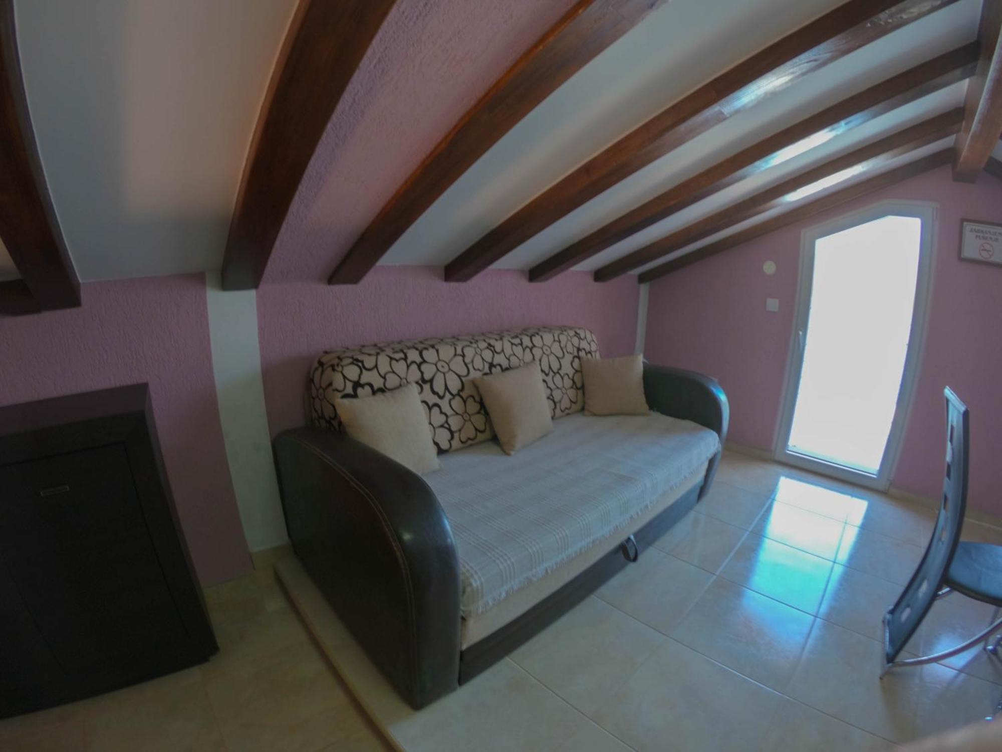 Porto Del Sole Apartments Τίβατ Εξωτερικό φωτογραφία